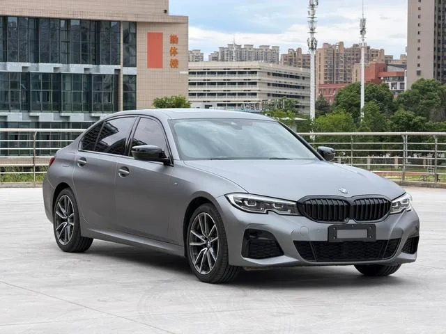 BMW 3 Series 2022 325Li M Sports suit exterior photo 3 BMW 3 Series 2022 325Li M Sports suit exterior photo 3