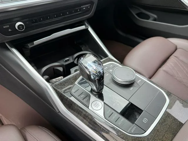 BMW 3 Series 2022 325Li M Sports suit exterior photo 6 BMW 3 Series 2022 325Li M Sports suit exterior photo 6