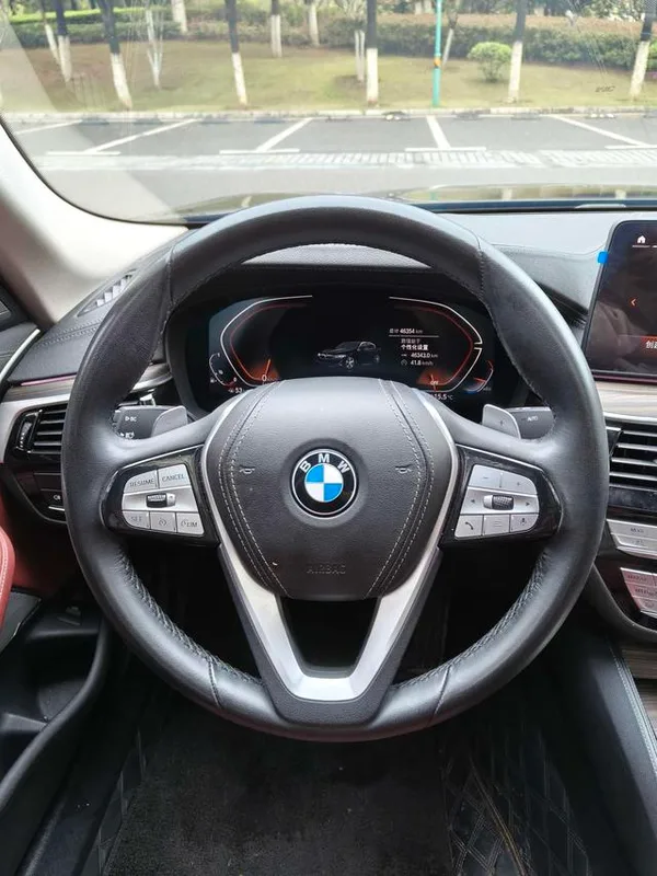 BMW 5 Series 2023 530Li Leading Type Luxury Set interior photo 13 BMW 5 Series 2023 530Li Leading Type Luxury Set interior photo 13