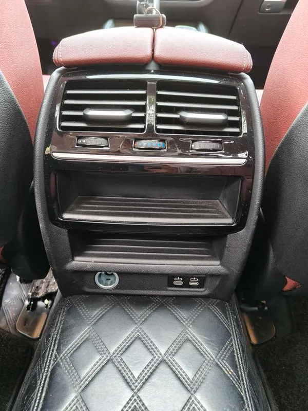 BMW 5 Series 2023 530Li Leading Type Luxury Set interior photo 16 BMW 5 Series 2023 530Li Leading Type Luxury Set interior photo 16