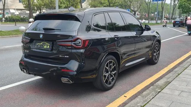 BMW X3 2022 xDrive25i M Conjunto deportivo exterior foto 7 BMW X3 2022 xDrive25i M Conjunto deportivo exterior foto 7