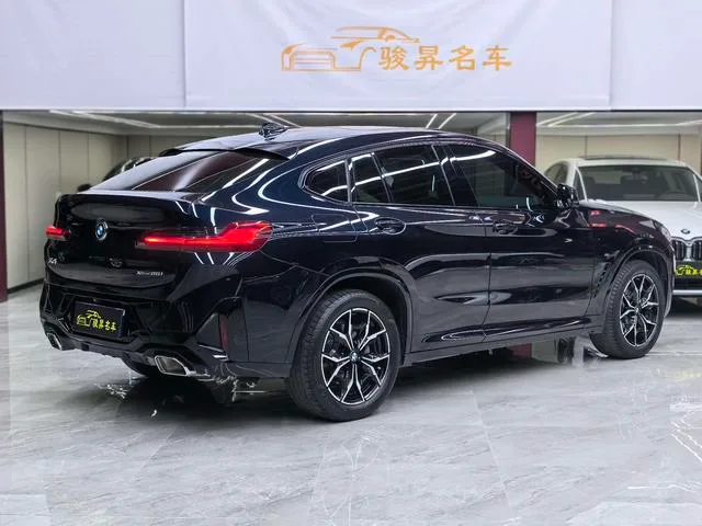 BMW X4 2022 xDrive 25i M Ensemble de sport extérieur photo 4 BMW X4 2022 xDrive 25i M Ensemble de sport extérieur photo 4