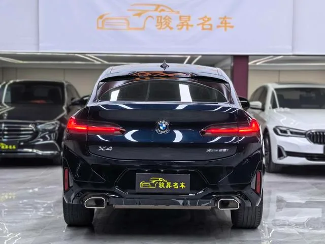 BMW X4 2022 xDrive 25i M Ensemble de sport extérieur photo 5 BMW X4 2022 xDrive 25i M Ensemble de sport extérieur photo 5