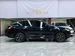 BMW X4 2022 xDrive 25i M Ensemble de sport extérieur photo 8 BMW X4 2022 xDrive 25i M Ensemble de sport extérieur photo 8