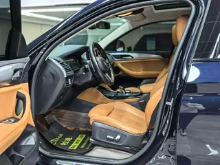 BMW X4 2022 xDrive 25i M Ensemble de sport extérieur photo 10 BMW X4 2022 xDrive 25i M Ensemble de sport extérieur photo 10