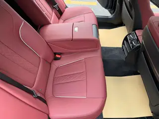 BMW 5 Series 2022 Reforma 530Li Líder M Conjunto deportivo interior foto 11 BMW 5 Series 2022 Reforma 530Li Líder M Conjunto deportivo interior foto 11
