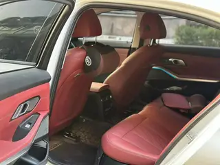 BMW 3 Series 2023 325Li M Sports Night Suit interior photo 8 BMW 3 Series 2023 325Li M Sports Night Suit interior photo 8