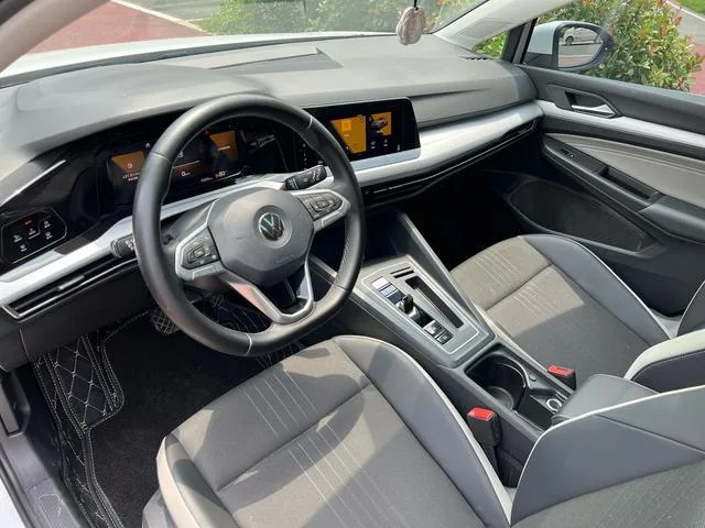 Volkswagen Golf 2021 280TSI DSG Pro exterior photo 10 Volkswagen Golf 2021 280TSI DSG Pro exterior photo 10
