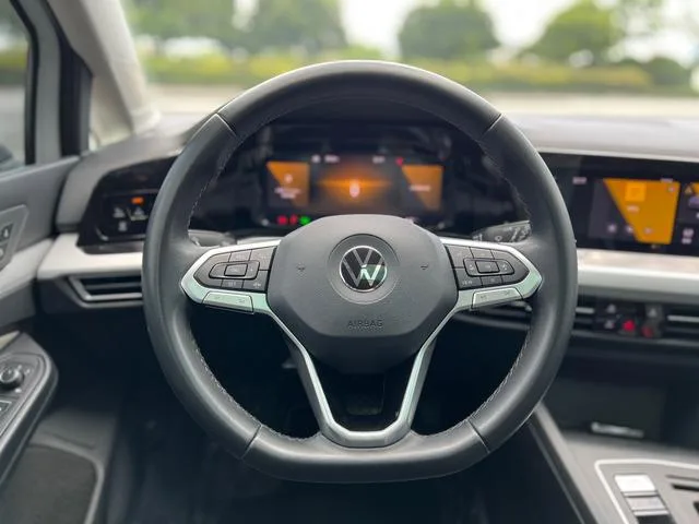 Volkswagen Golf 2021 280TSI DSG Pro interior photo 17 Volkswagen Golf 2021 280TSI DSG Pro interior photo 17