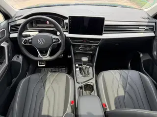 Volkswagen Tiguan L 2022 330TSI Automatic two-wheel drive R-Line Flagship Edition exterior photo 8