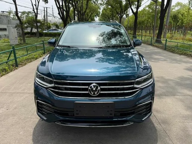 Volkswagen Tiguan L 2022 330TSI Automatic two-wheel drive R-Line Flagship Edition exterior photo 10
