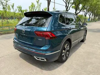 Volkswagen Tiguan L 2022 330TSI Automatic two-wheel drive R-Line Flagship Edition interior photo 18