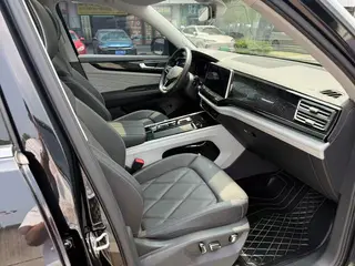 Volkswagen Teramont 2024 380TSI Version phare de respect à quatre roues motrices intérieur photo 13 Volkswagen Teramont 2024 380TSI Version phare de respect à quatre roues motrices intérieur photo 13
