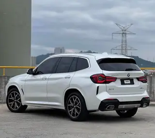 BMW X3 2022 Reforma xDrive25i M Conjunto deportivo exterior foto 4 BMW X3 2022 Reforma xDrive25i M Conjunto deportivo exterior foto 4