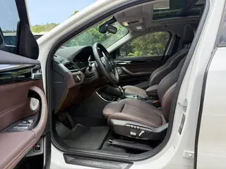 BMW X2 2021 sDrive25i M Conjunto deportivo exterior foto 4 BMW X2 2021 sDrive25i M Conjunto deportivo exterior foto 4