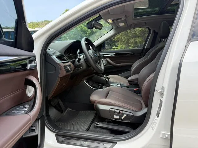 BMW X2 2021 sDrive25i M Conjunto deportivo exterior foto 4 BMW X2 2021 sDrive25i M Conjunto deportivo exterior foto 4