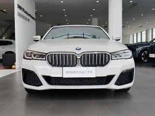 BMW 5 Series 2022 Segundo cambio 525Li M Conjunto deportivo exterior foto 2 BMW 5 Series 2022 Segundo cambio 525Li M Conjunto deportivo exterior foto 2