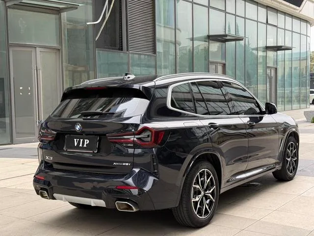BMW X3 2022 xDrive25i M Conjunto deportivo exterior foto 9 BMW X3 2022 xDrive25i M Conjunto deportivo exterior foto 9