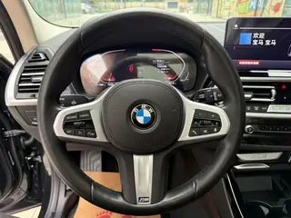 BMW X3 2022 xDrive25i M Conjunto deportivo interior foto 16 BMW X3 2022 xDrive25i M Conjunto deportivo interior foto 16