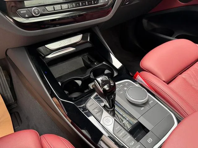 BMW X3 2022 xDrive25i M Conjunto deportivo interior foto 17 BMW X3 2022 xDrive25i M Conjunto deportivo interior foto 17