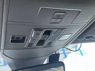 Volkswagen Tharu 2025 New talent 300TSI Sharp Edition interior photo 14 Volkswagen Tharu 2025 New talent 300TSI Sharp Edition interior photo 14