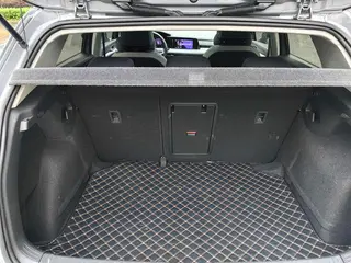 Volkswagen Golf 2021 280TSI DSG Pro interior foto 17 Volkswagen Golf 2021 280TSI DSG Pro interior foto 17
