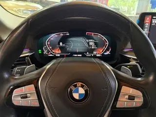 BMW 5 Series 2021 530Li Leading Type Luxury Set interior photo 18 BMW 5 Series 2021 530Li Leading Type Luxury Set interior photo 18