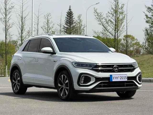 Volkswagen T-Roc 2024 300TSI DSG Chen Guang Edition exterior photo 3 Volkswagen T-Roc 2024 300TSI DSG Chen Guang Edition exterior photo 3