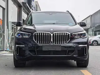 BMW X5 2022 Restyling xDrive 30Li Premium Class M Sports suit exterior photo 2 BMW X5 2022 Restyling xDrive 30Li Premium Class M Sports suit exterior photo 2