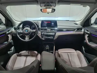 BMW X2 2022 sDrive25i M Conjunto deportivo interior foto 9 BMW X2 2022 sDrive25i M Conjunto deportivo interior foto 9