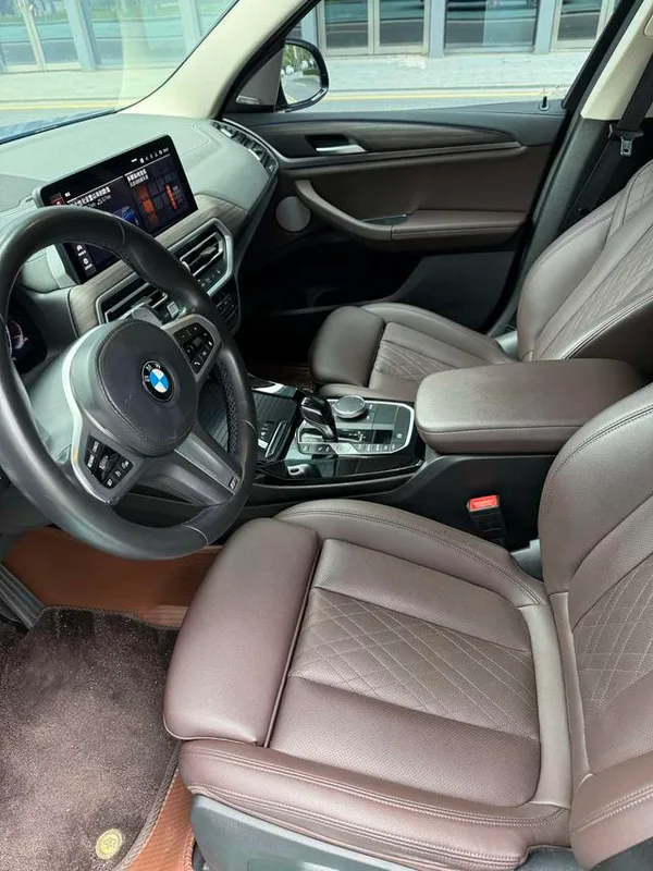 BMW X3 2022 xDrive30i Líder M Traje de noche Yao exterior foto 5 BMW X3 2022 xDrive30i Líder M Traje de noche Yao exterior foto 5
