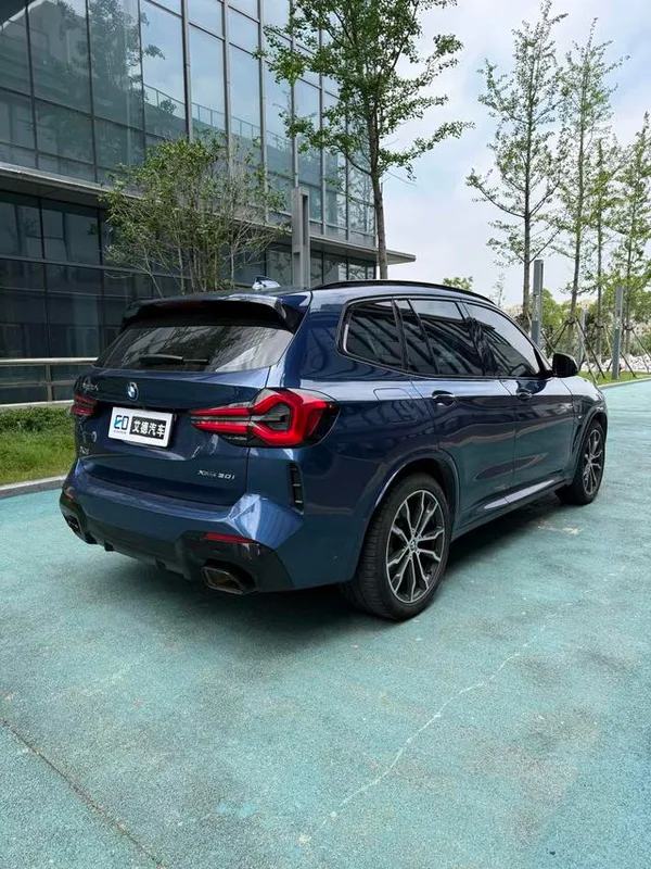 BMW X3 2022 xDrive30i Líder M Traje de noche Yao interior foto 8 BMW X3 2022 xDrive30i Líder M Traje de noche Yao interior foto 8