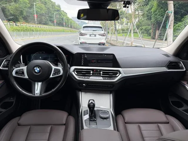 BMW 3 Series 2022 325Li M Traje nocturno deportivo Yao exterior foto 5