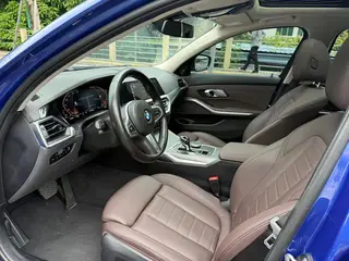 BMW 3 Series 2022 325Li M Traje nocturno deportivo Yao interior foto 6