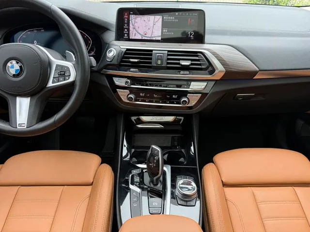 BMW X3 2021 xDrive28i M Conjunto deportivo exterior foto 7 BMW X3 2021 xDrive28i M Conjunto deportivo exterior foto 7