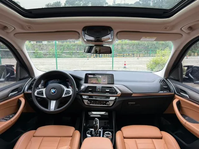 BMW X3 2021 xDrive28i M Conjunto deportivo interior foto 9 BMW X3 2021 xDrive28i M Conjunto deportivo interior foto 9
