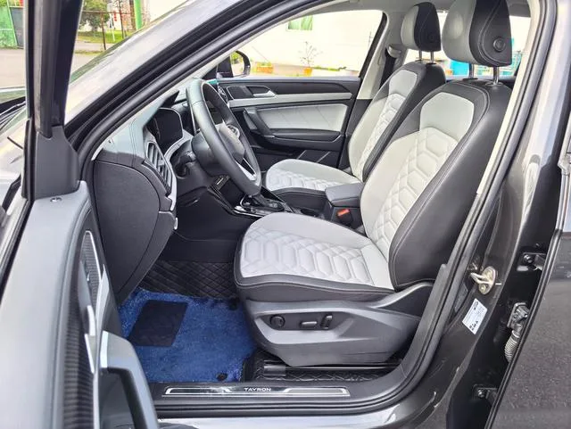 Volkswagen Tayron 2023 300TSI Deux roues motrices, luxe Plus Version avancée extérieur photo 8