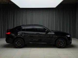 BMW X4 M 2022 X4 M Versión Thunder exterior foto 6