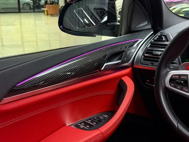 BMW X4 M 2022 X4 M Versión Thunder interior foto 11
