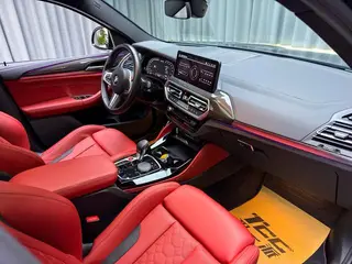 BMW X4 M 2022 X4 M Versión Thunder interior foto 15