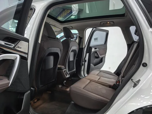 BMW X1 2023 sDrive25Li X Ensemble de conception extérieur photo 6