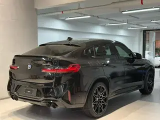BMW X4 M 2022 X4 M Thunder Edition interior photo 7