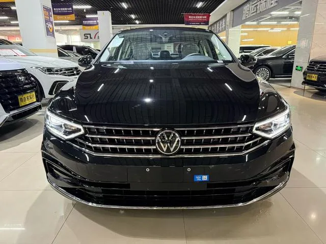 Volkswagen Magotan 2026 3000 Dix mille véhicules sélectionnés 380TSI DSG Type de luxe extérieur photo 2