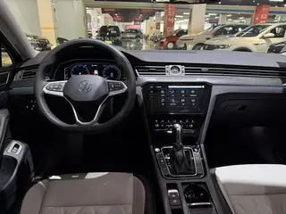 Volkswagen Magotan 2026 3000 Dix mille véhicules sélectionnés 380TSI DSG Type de luxe extérieur photo 5