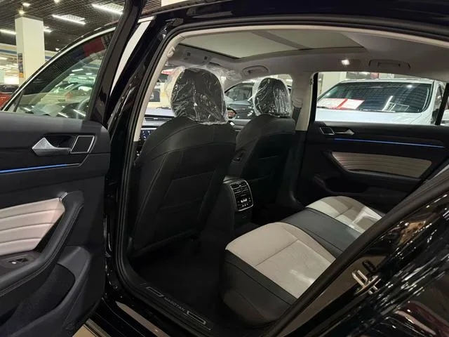 Volkswagen Magotan 2026 3000 Dix mille véhicules sélectionnés 380TSI DSG Type de luxe intérieur photo 7