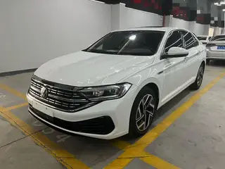 Volkswagen Sagitar 2023 280TSI DSG Versión más allá Plus