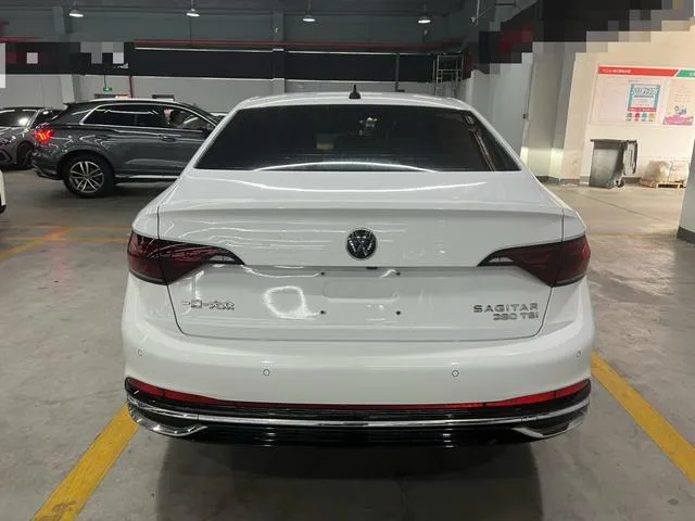 Volkswagen Sagitar 2023 280TSI DSG Version transcendée Plus extérieur photo 5