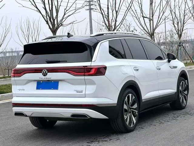 Volkswagen Talagon 2022 380TSI Edición insignia de tracción en las cuatro ruedas 6 Asiento exterior foto 6