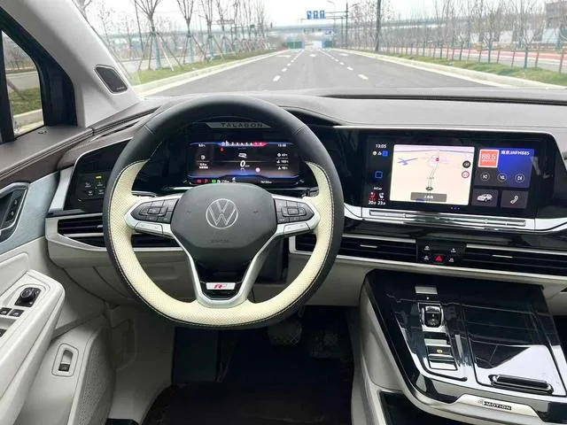 Volkswagen Talagon 2022 380TSI Edición insignia de tracción en las cuatro ruedas 6 Asiento interior foto 13
