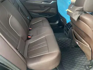 BMW 5 Series 2023 530Li Leading Type Luxury Set exterior photo 3 BMW 5 Series 2023 530Li Leading Type Luxury Set exterior photo 3
